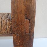 Chaise au cordage ancien espagnole brutaliste ancienne XVIIième ou XVIIIième
