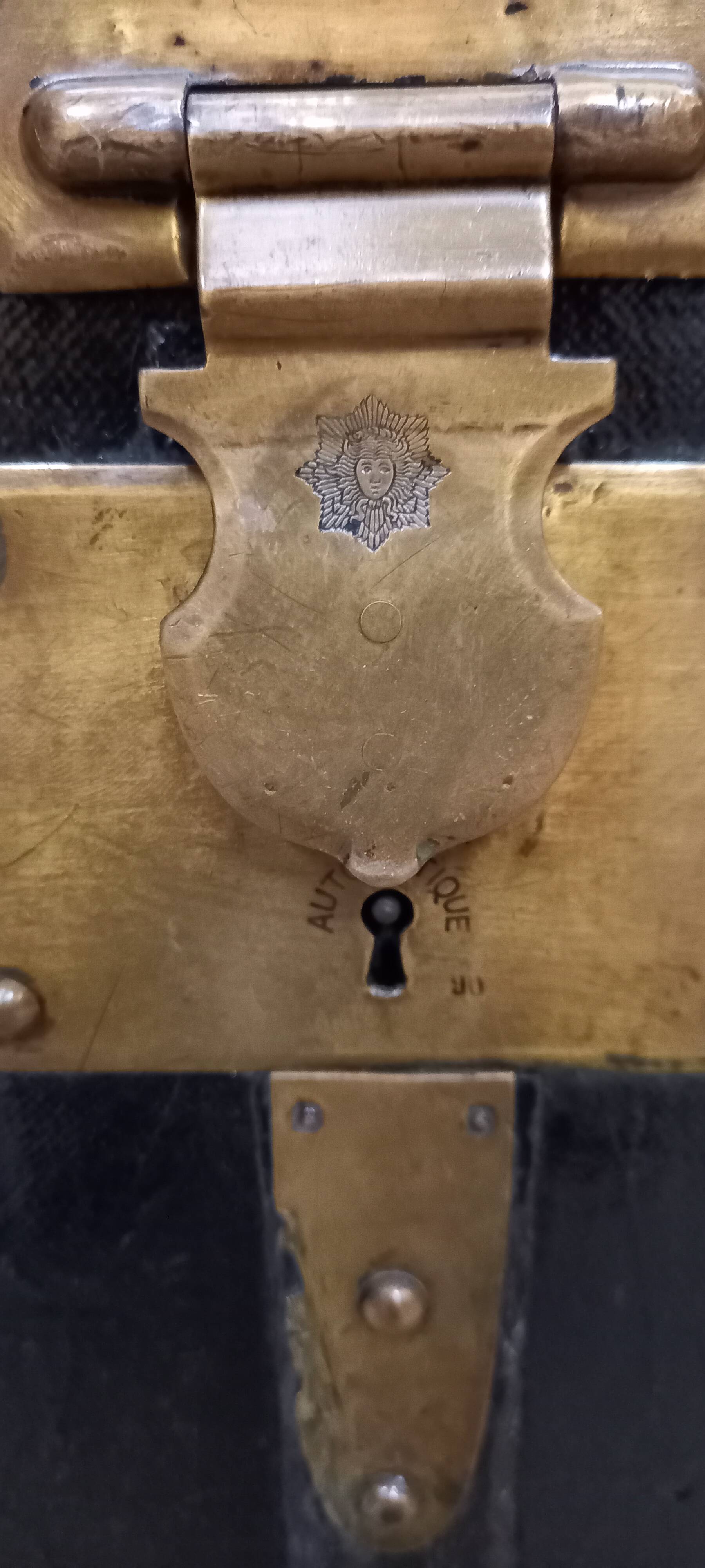 1900s travel trunk