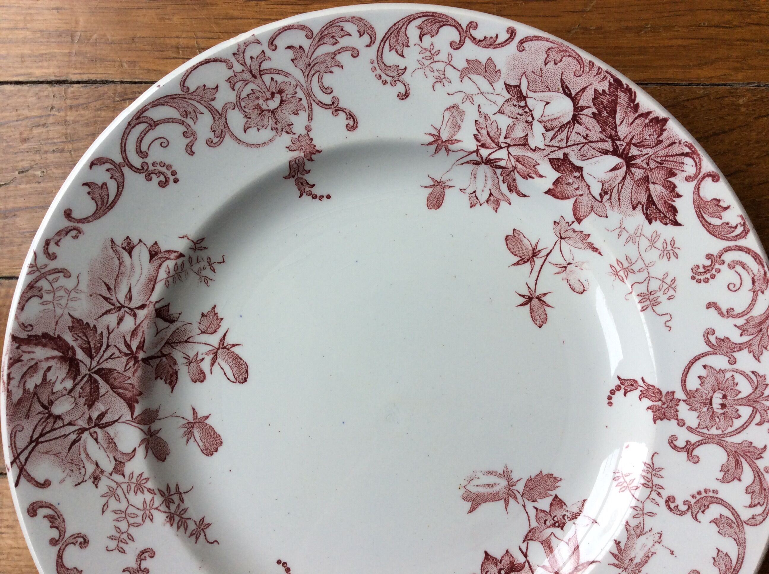Series of 6 old flat plates Iron Land