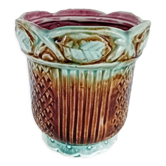 Slip vase