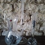 Vases avec décoration en étain