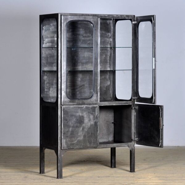 armoire à pharmacie polie, années 1970