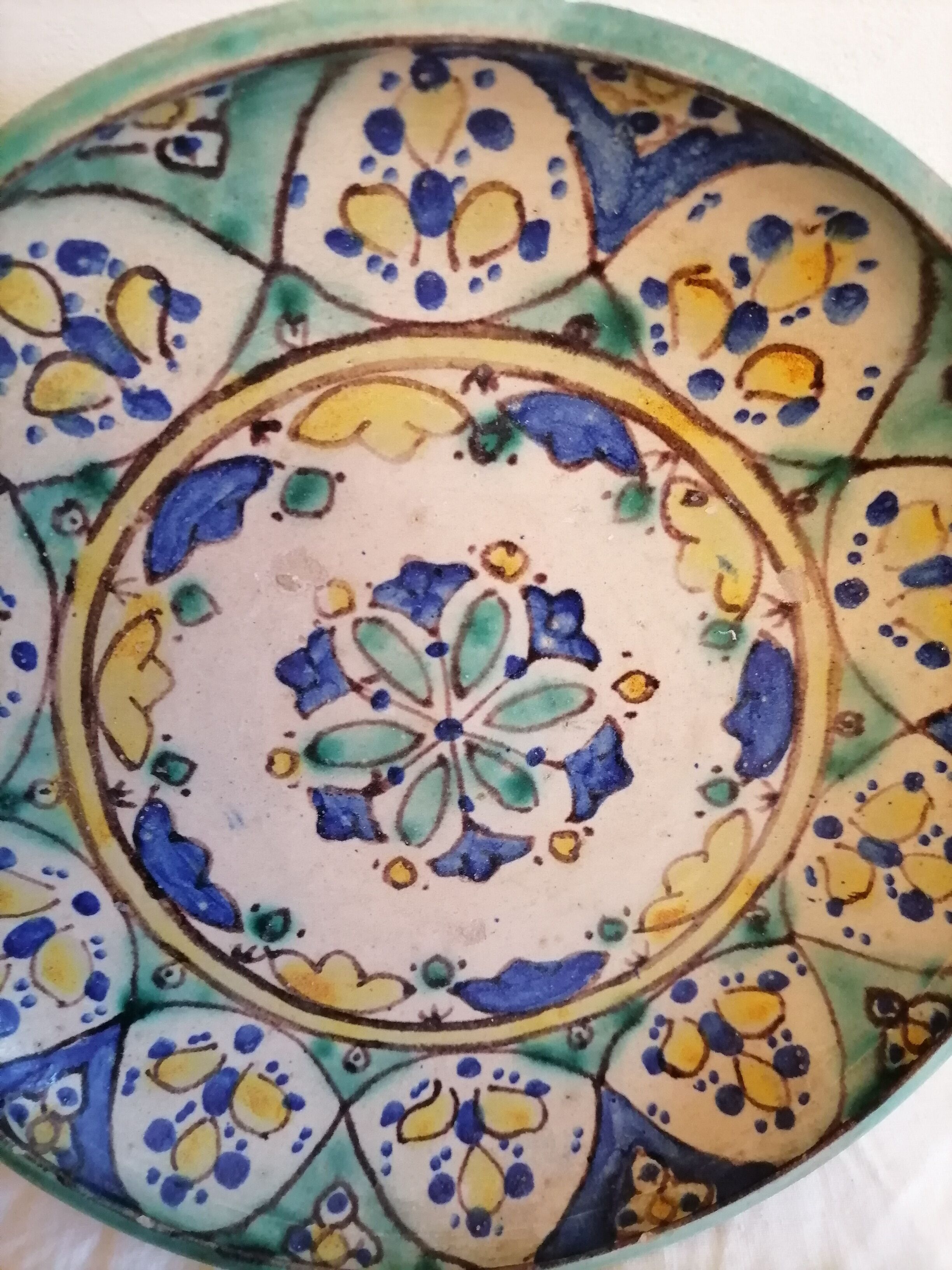 Old oriental plate. Tunisia, early twentieth century