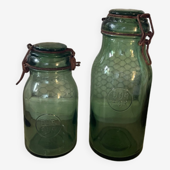 Two old jars 1.5l and 0.75l