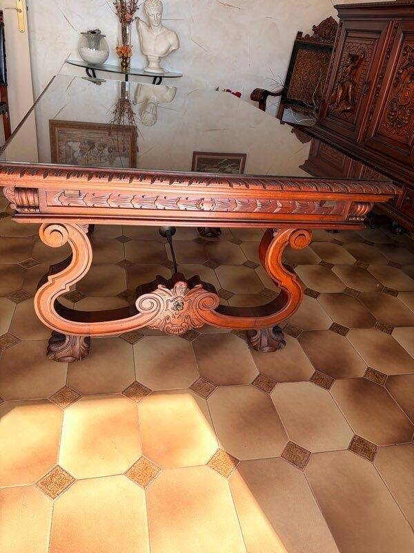 Table style empire esagnol