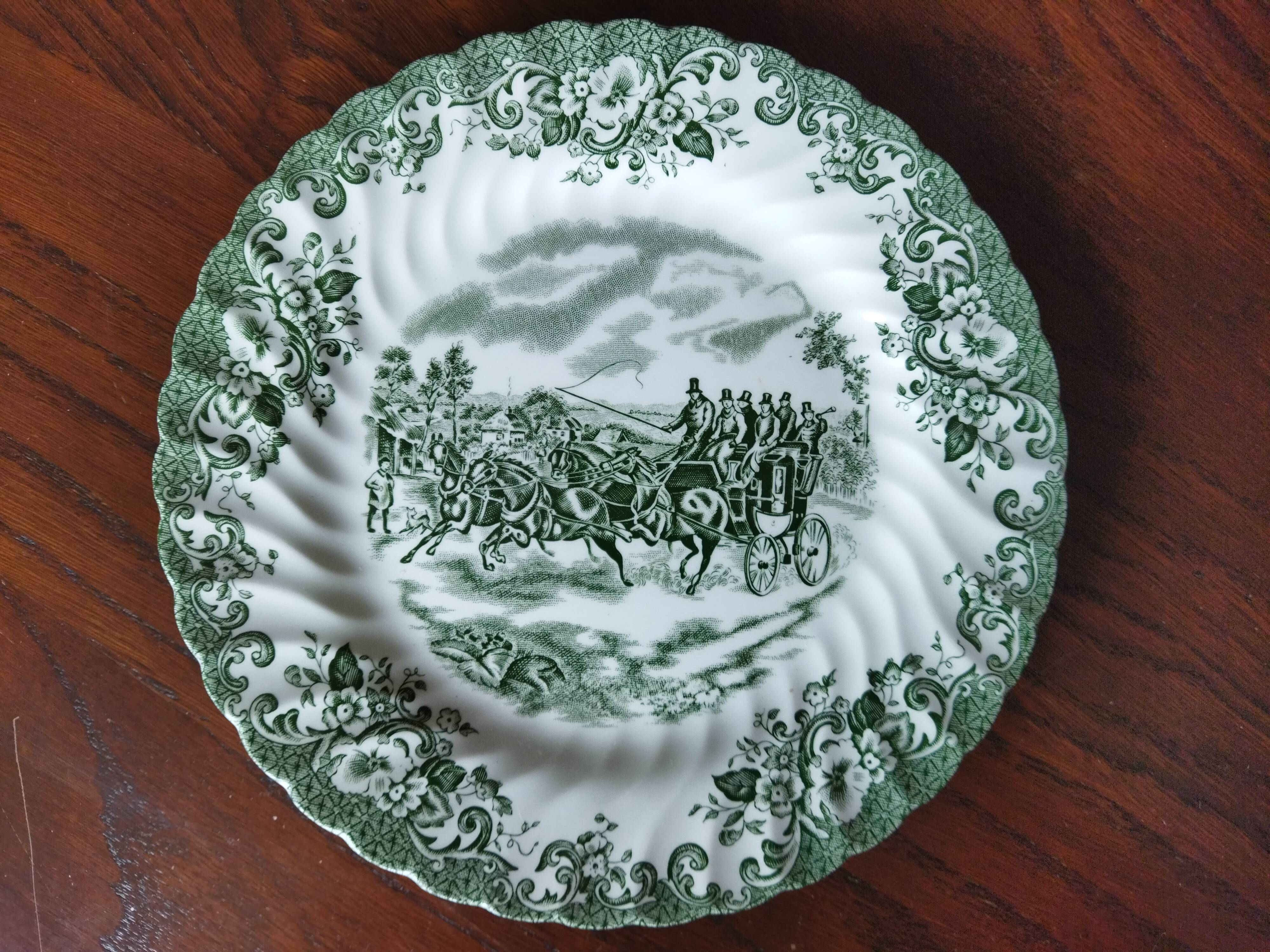 8 Johnson Bros "Coaching Scenes" English dessert plates