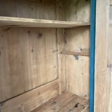 Green hosiery wardrobe