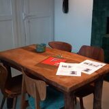 Farm table