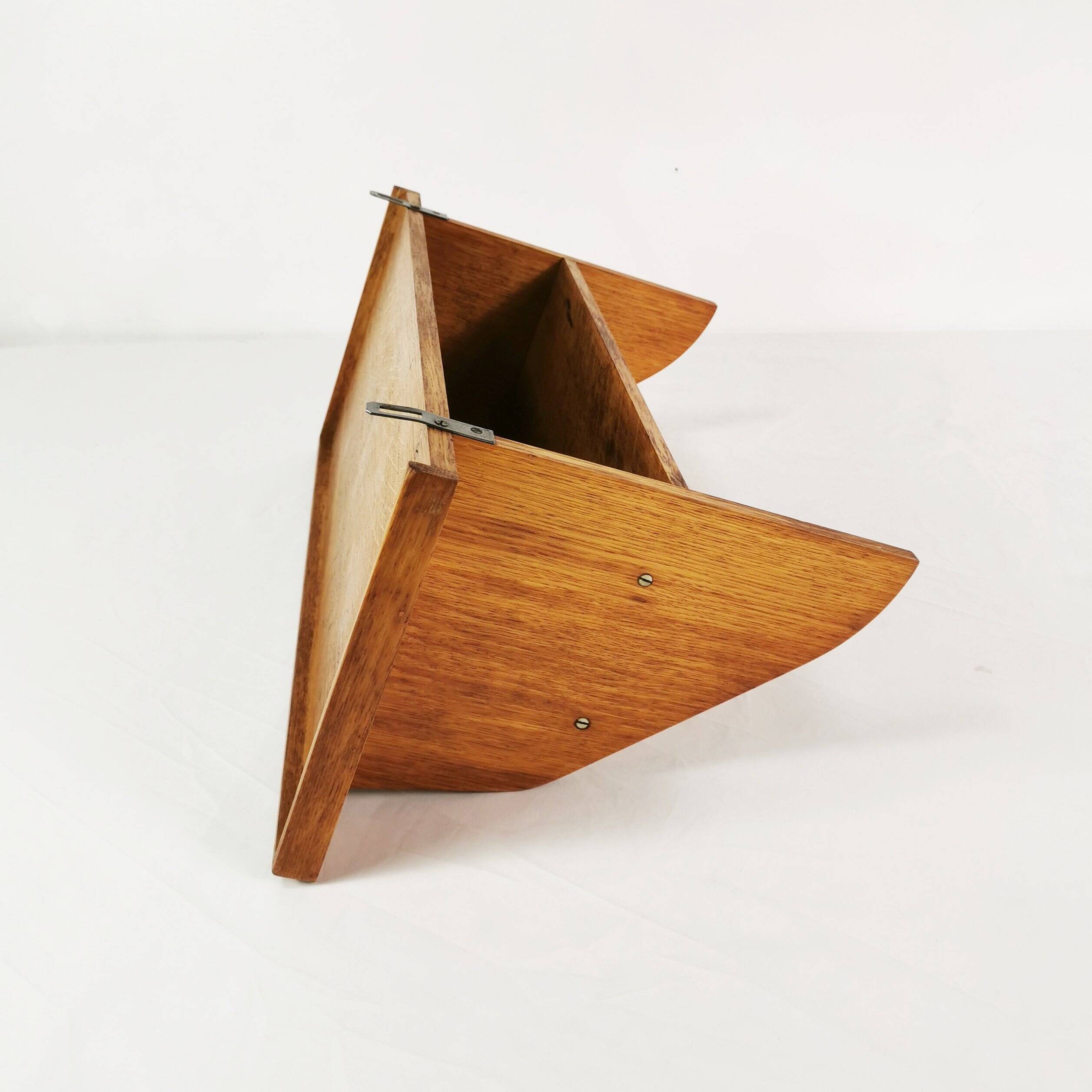 Modernist wall shelf, Germany 1960s