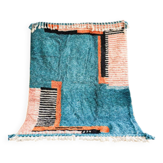 Traditional handmade carpet 250cm x 150cm Moroccan