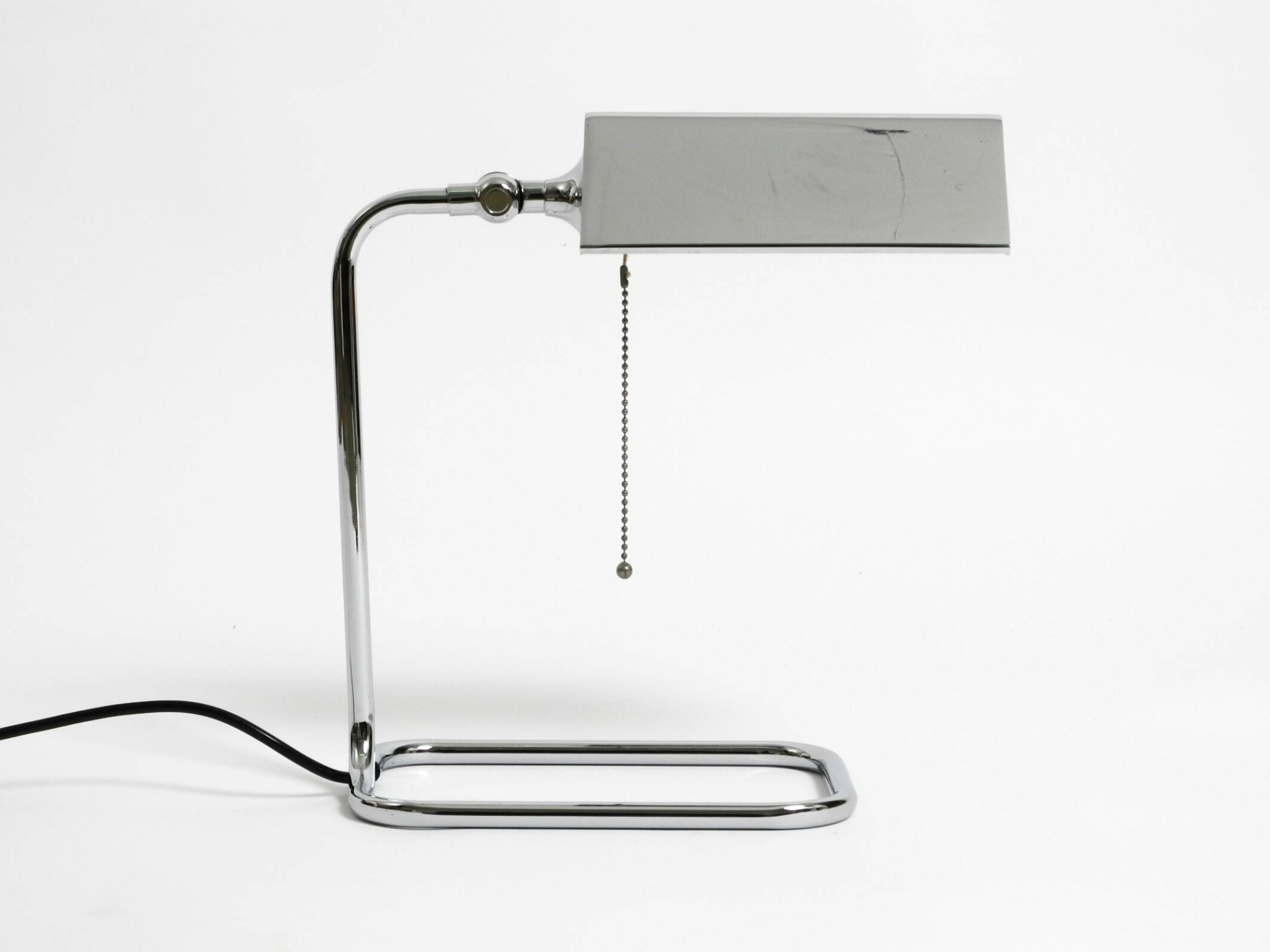 Large original 1980s chrome table lamp by Florian Schulz