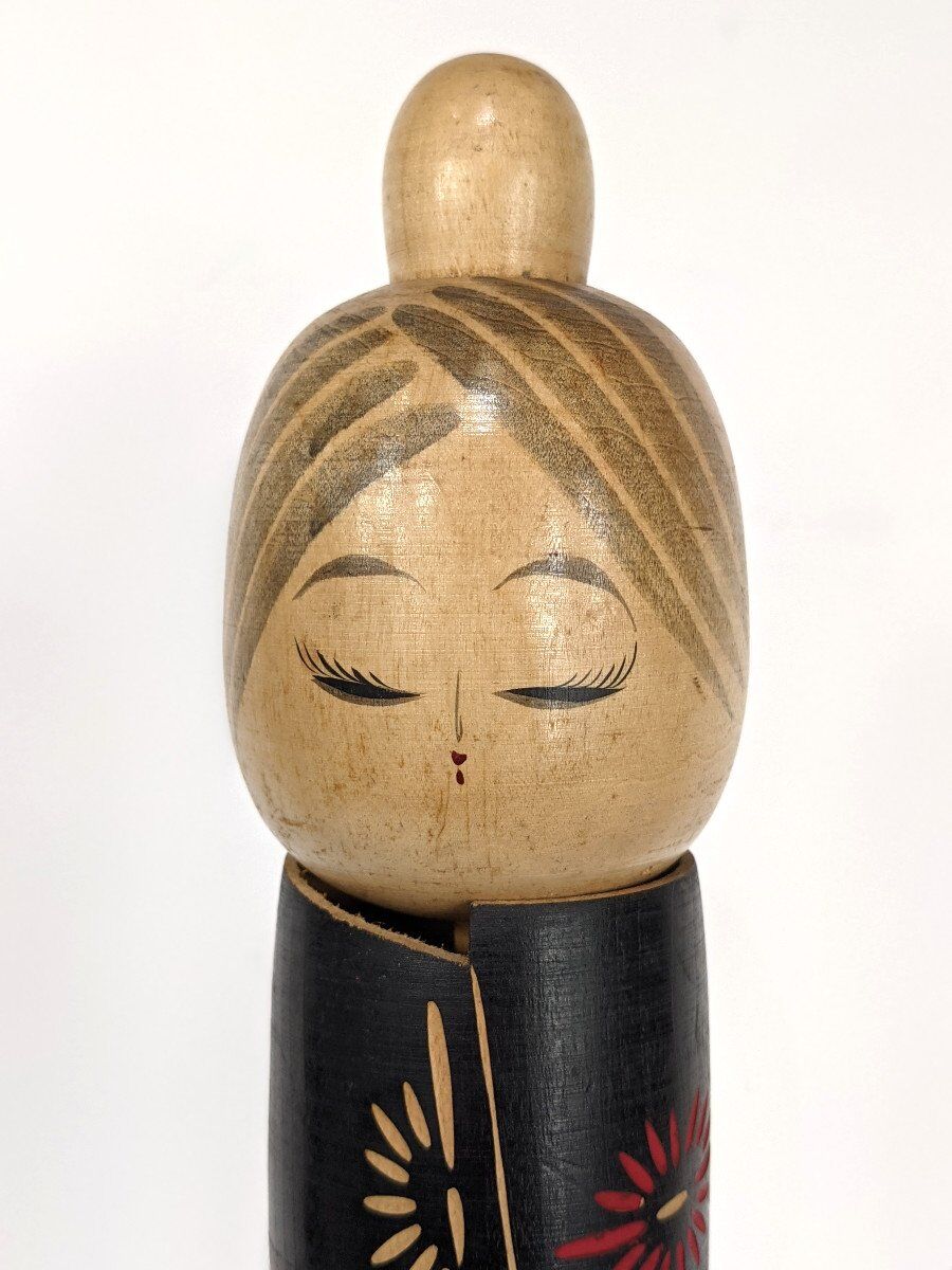 Kokeshi doll plum blossom by master Sato Suigai (Japan 1920 - ?)