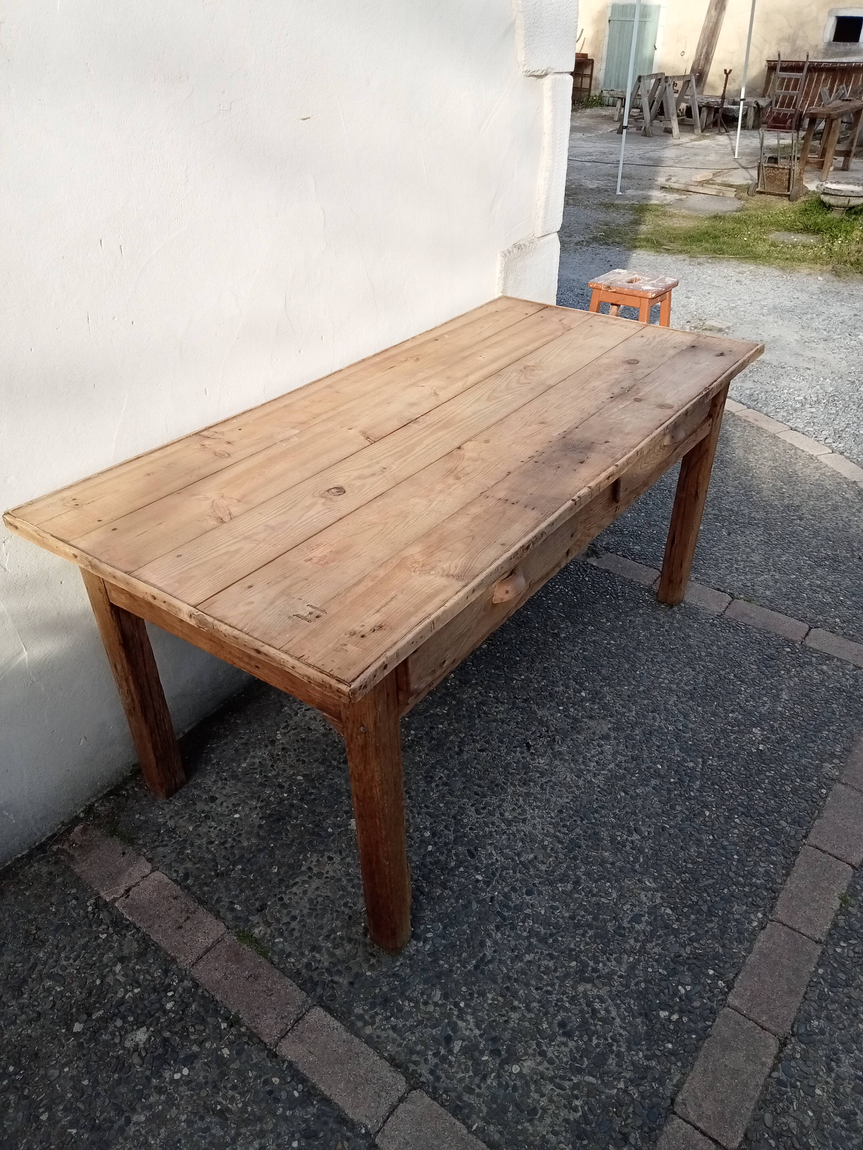 Farmhouse table