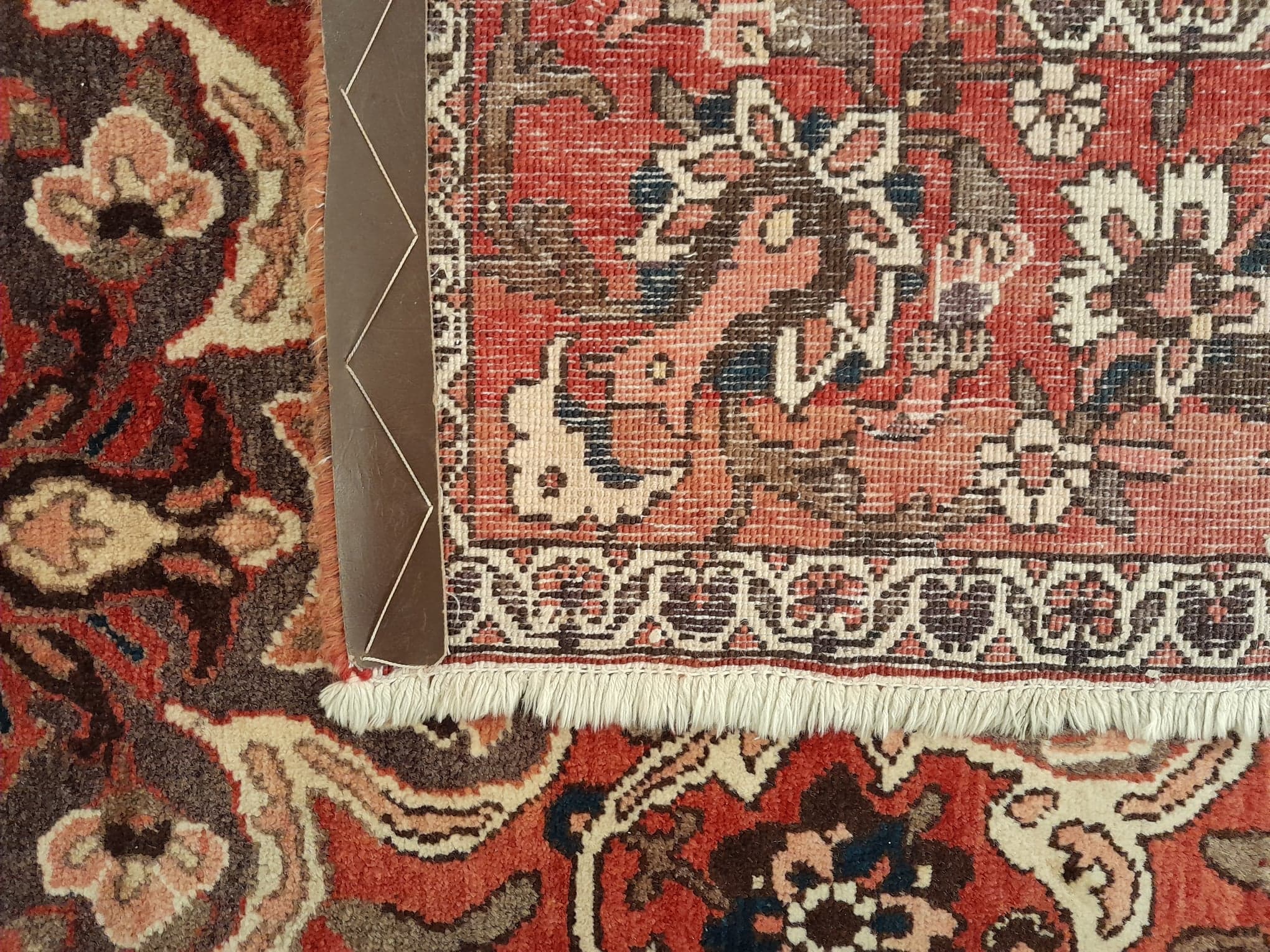 Handmade Persian Bachtiar rug 306x213