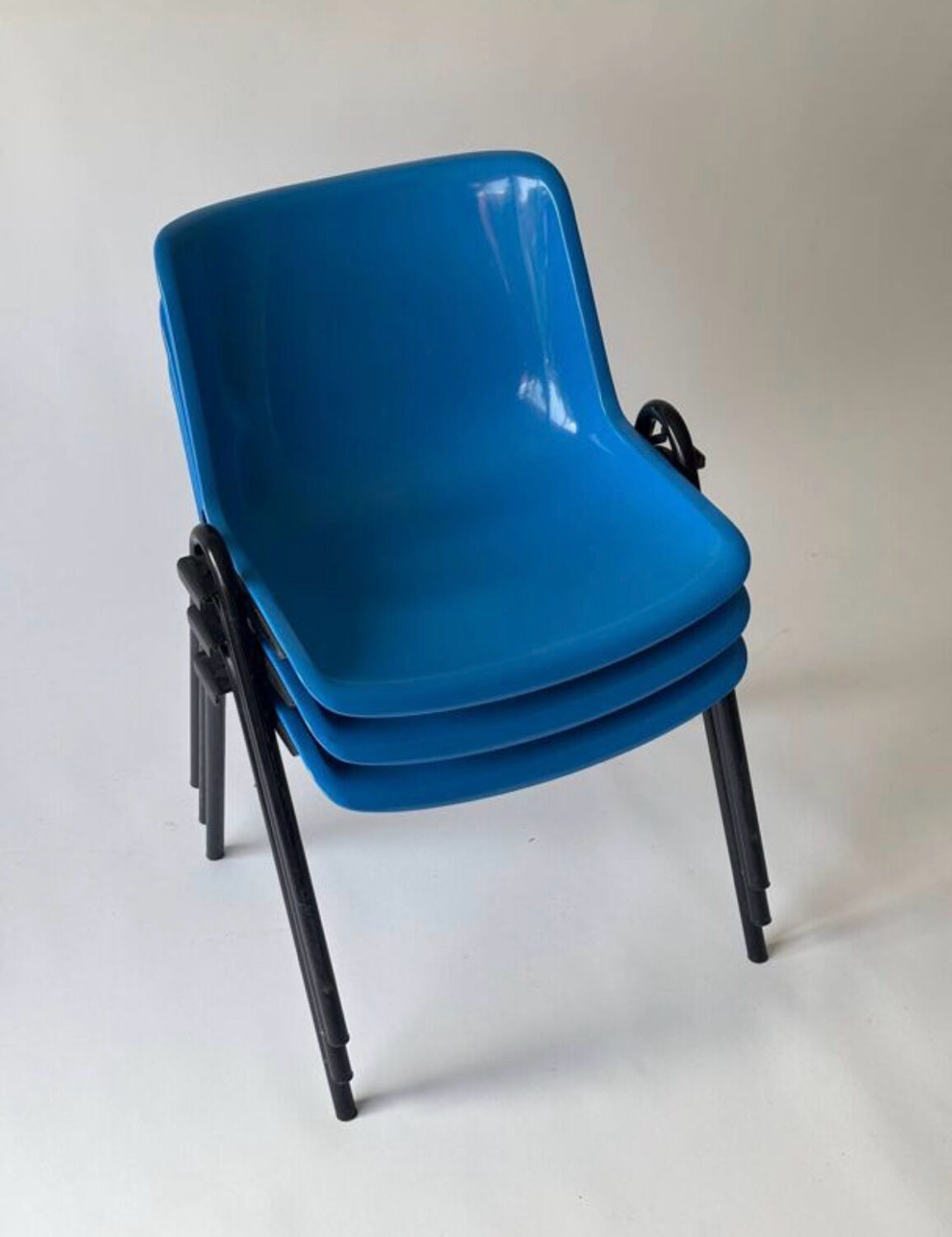 Modus chairs by Osvaldo Borsani 