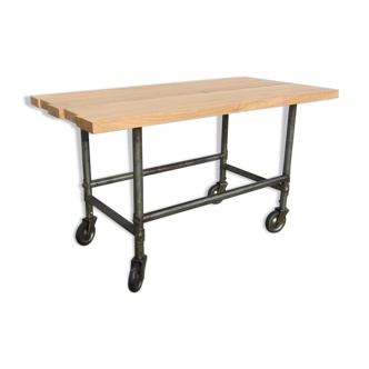 Extra industrial rolling table