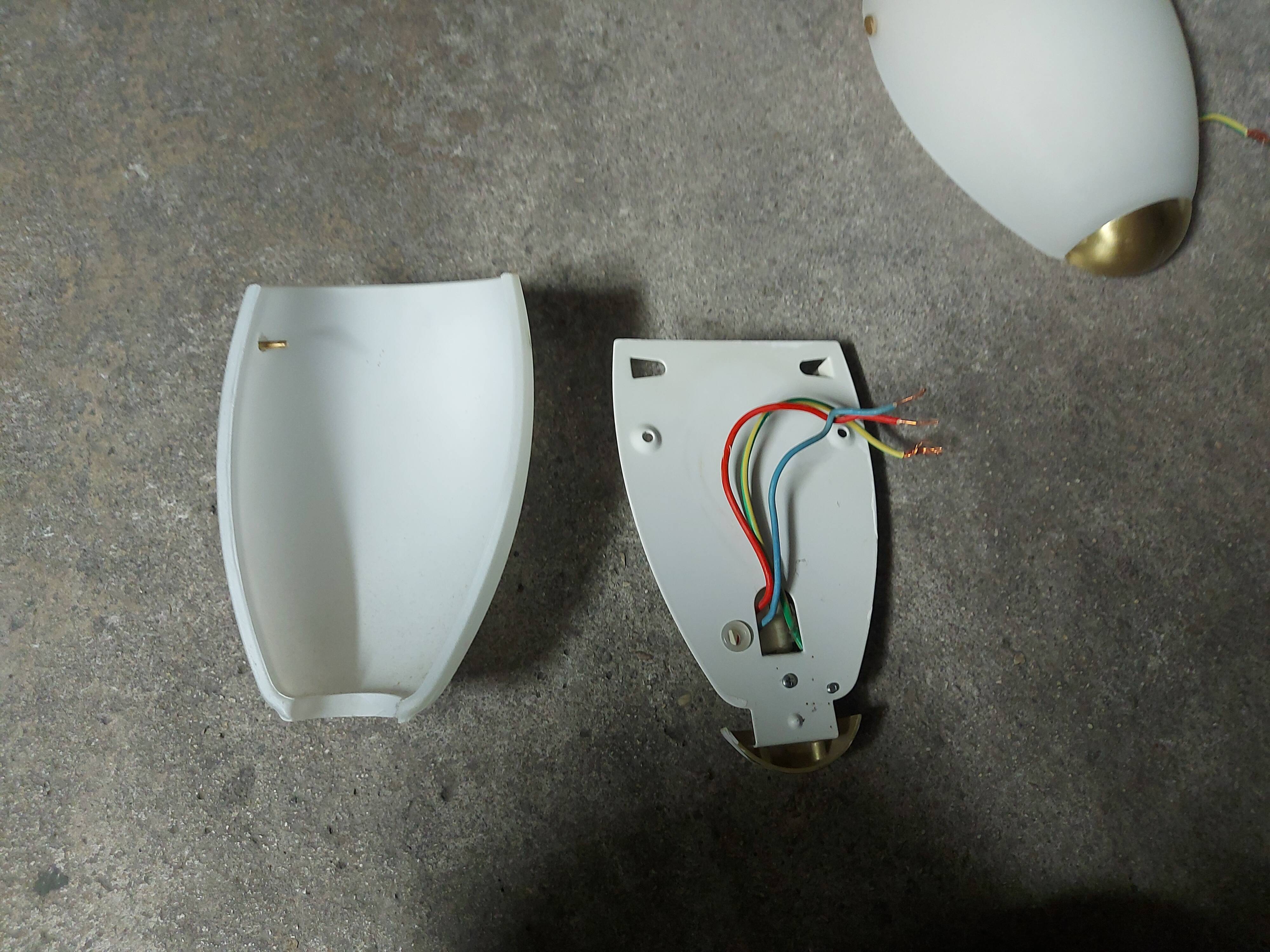 3 Vintage 90'S Ikea opaline wall lights (made in Italy)