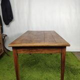 Light wood eating farm table