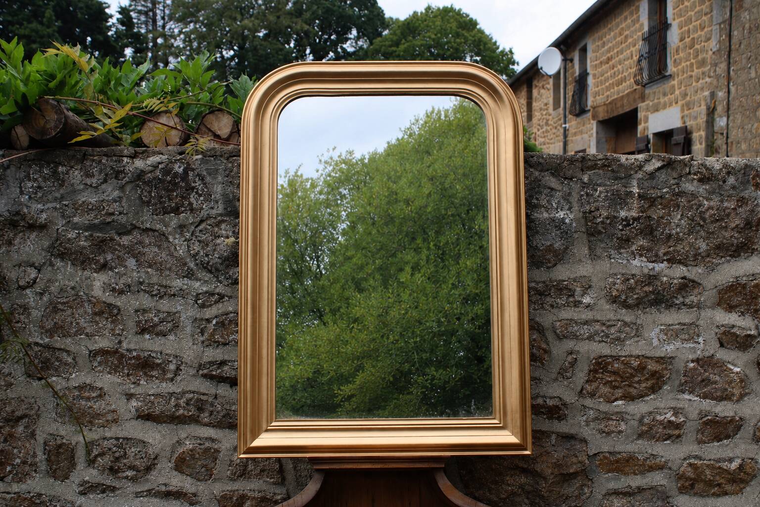 Vintage champagne gold wooden mirror – Louis-Philippe style – 86 × 62 cm