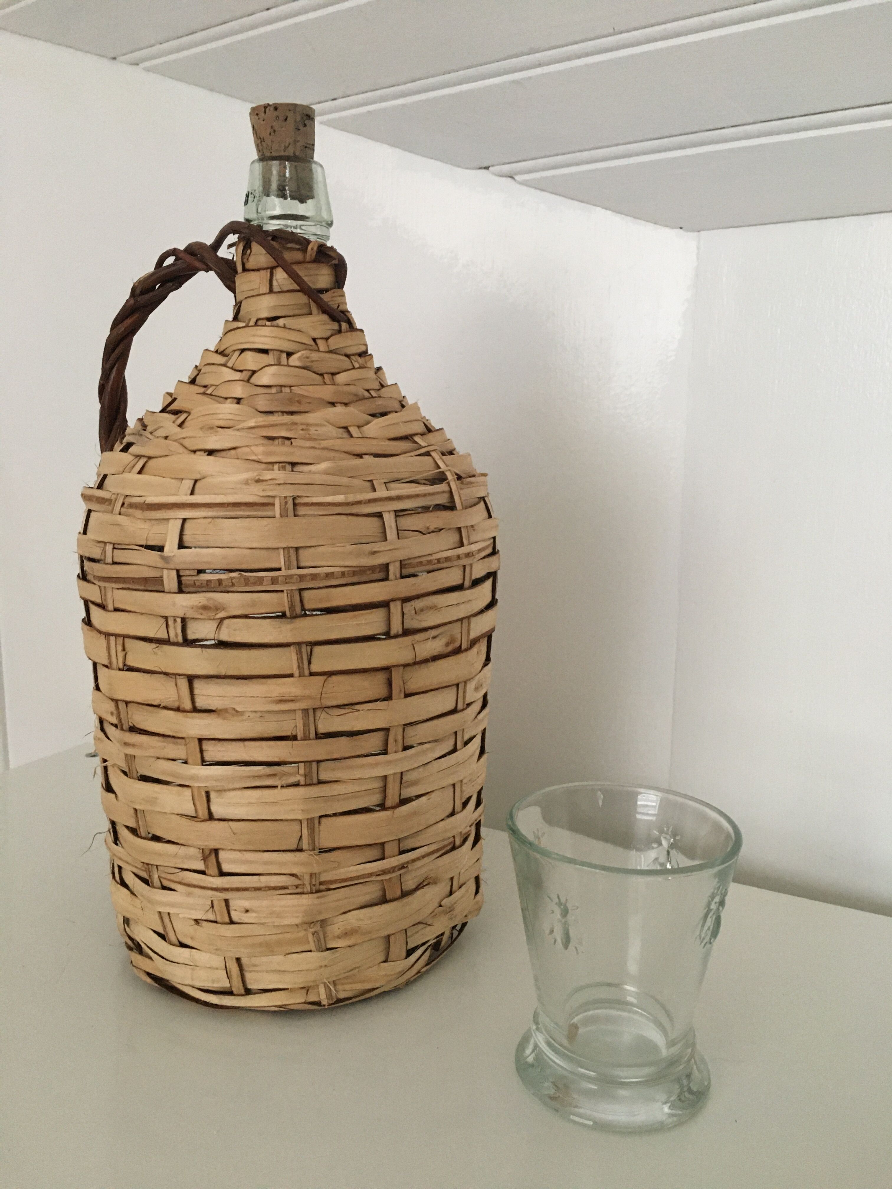 Lady-Jeanne dressed in rattan