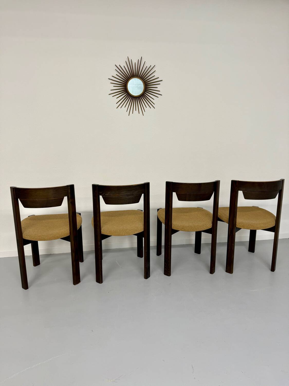 Set of 4 Girsberger Scandinavian style chairs from the 80s, vintage wood