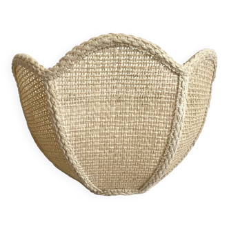 Wall lampshade in natural fiber canework