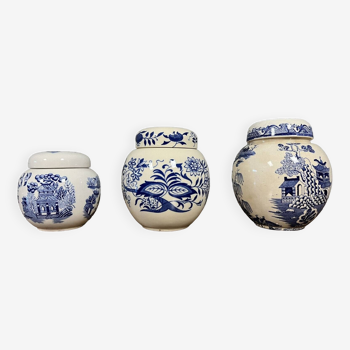 Angleterre XXeme : 3 pots a gingembre en porcelaine a décors Japonisant vers 1930