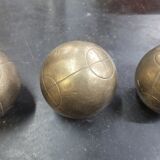 3 bronze petanque balls