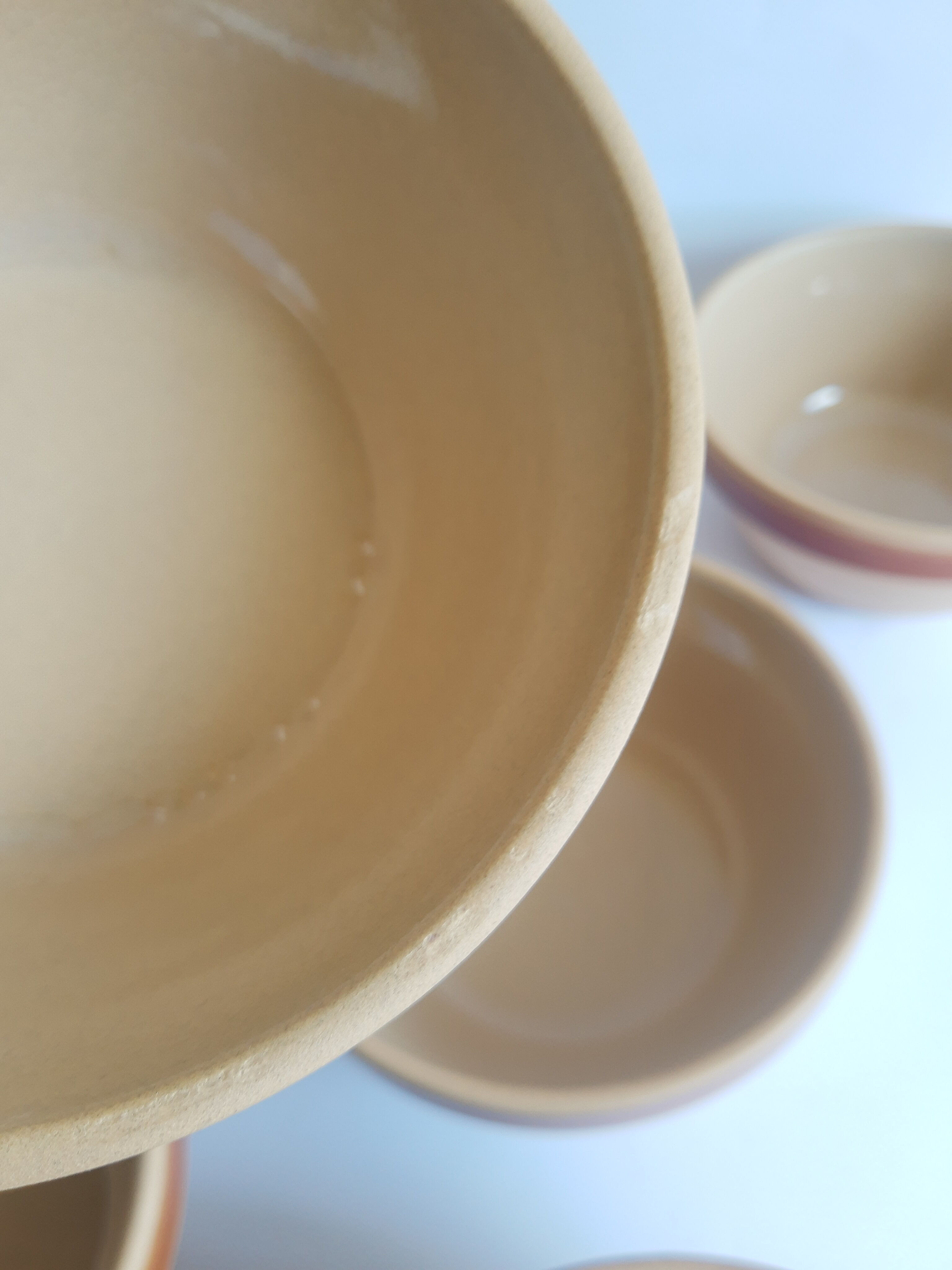 Set of 6 vintage Gien France stoneware bowls