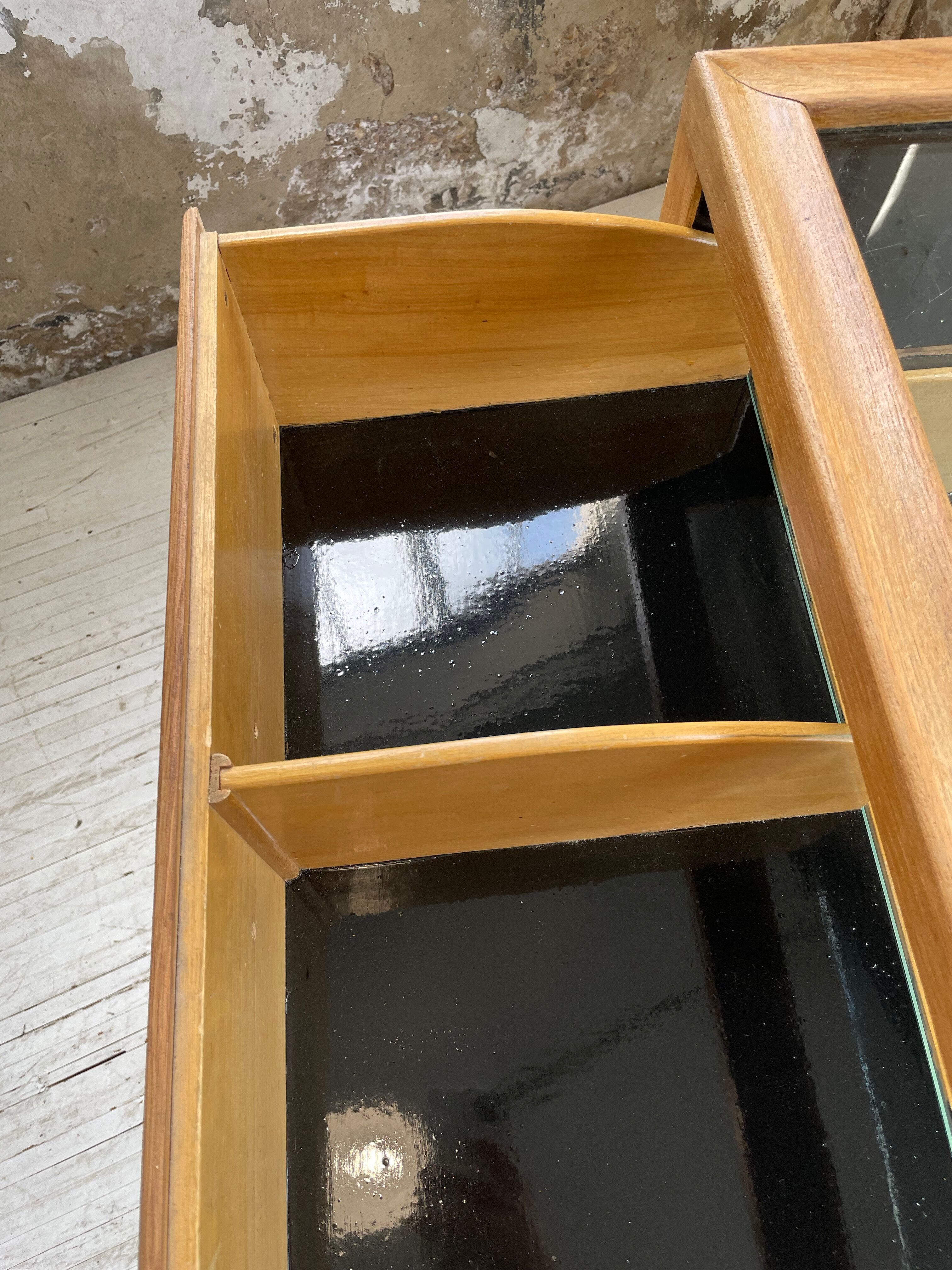 Glass trading post 50s