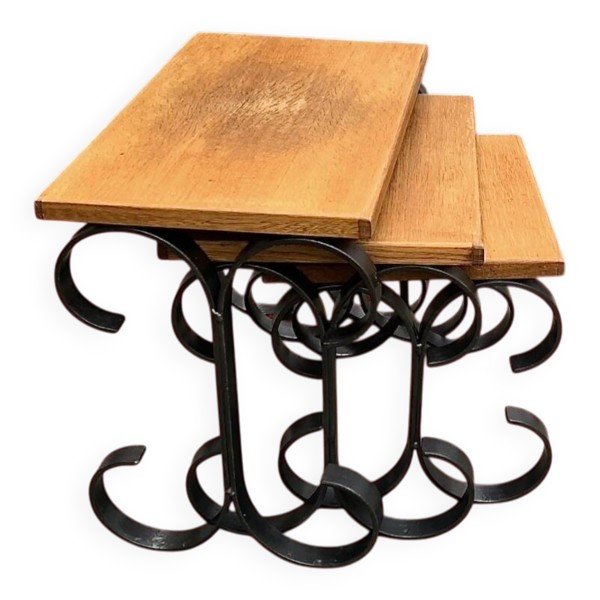Trio de tables gigognes en bois et fer forgé – style brutaliste – années 60