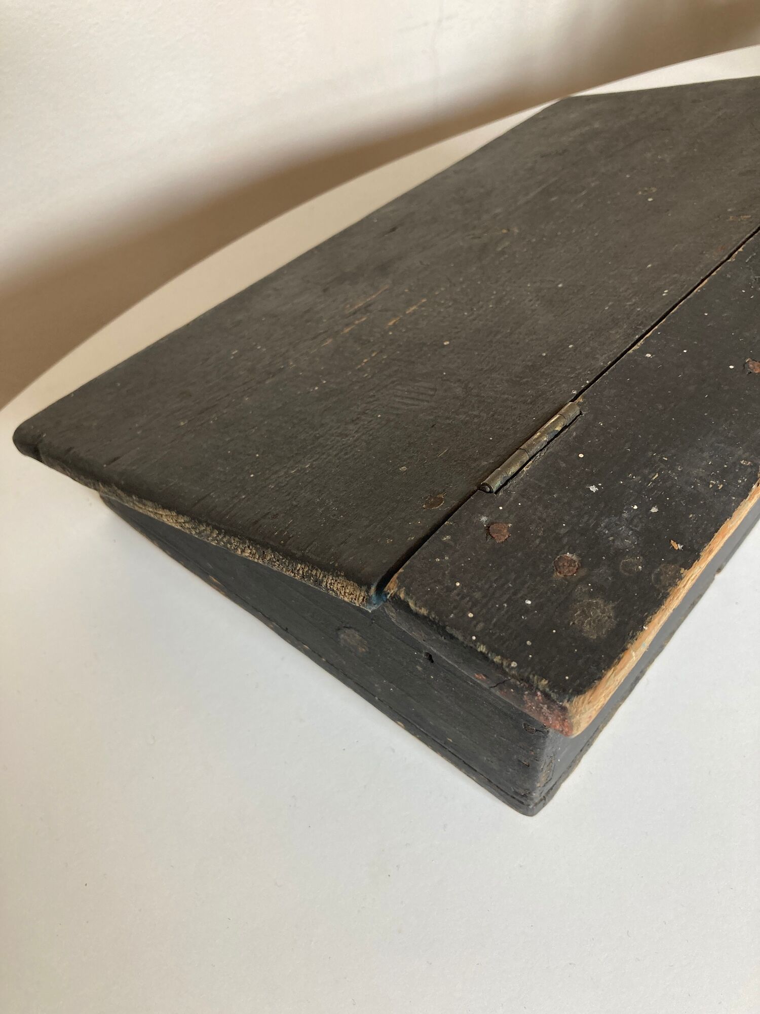 19th farm storage box in washed wooden popular arts