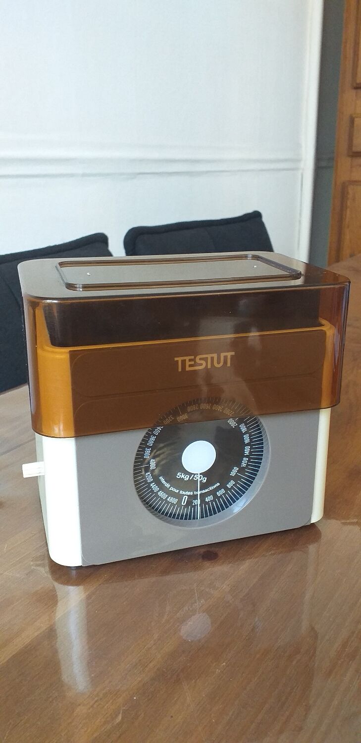 Testut kitchen scale