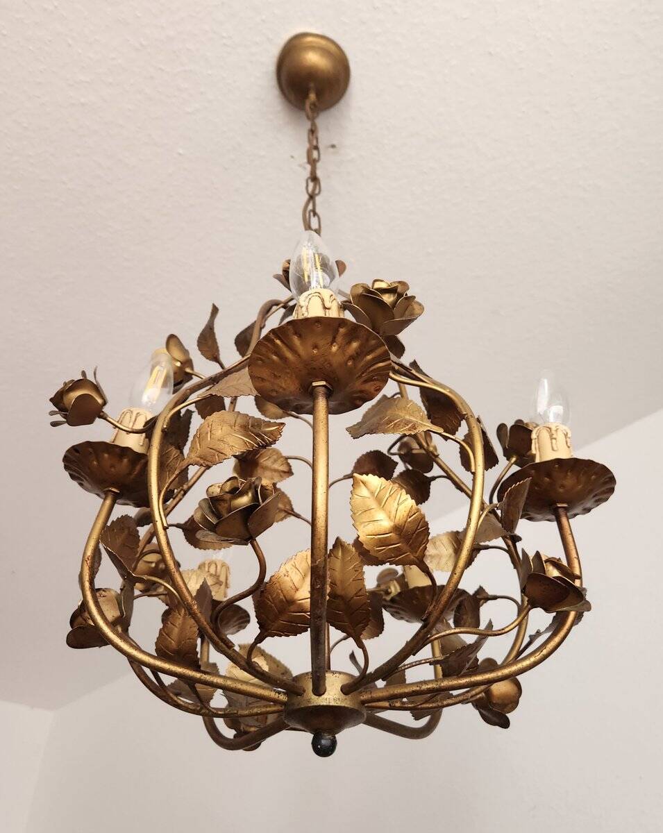 Hollywood Regency 4-light floral chandelier gilt with roses Italy 1960-1970