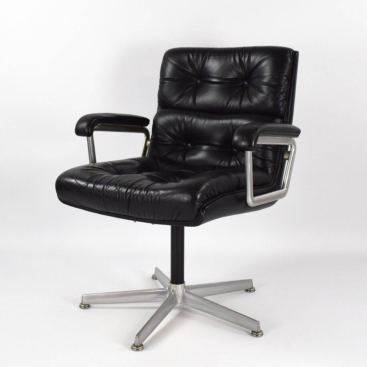 1970s Leather Swivel Chair Eurochair by Girsberger (Price for One)