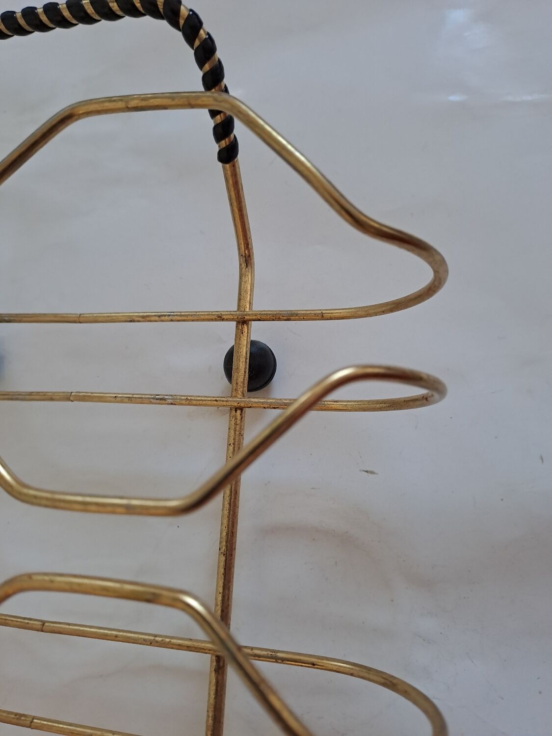 Set of 6 vintage glasses in their basket