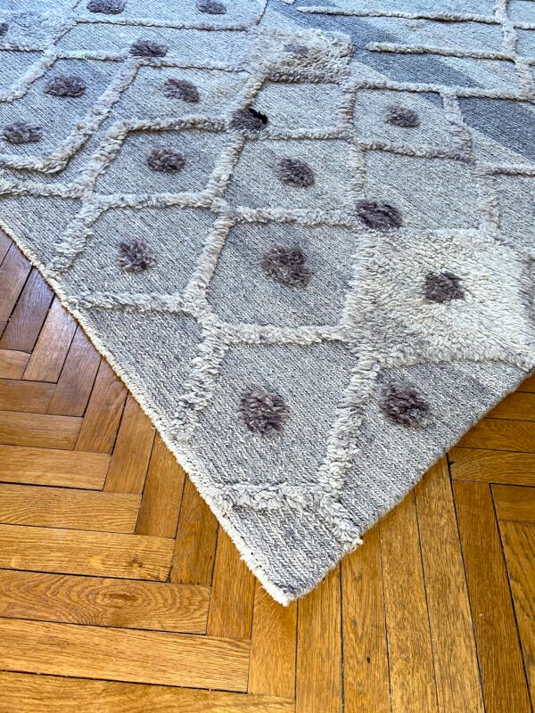 Tapis berbère gris