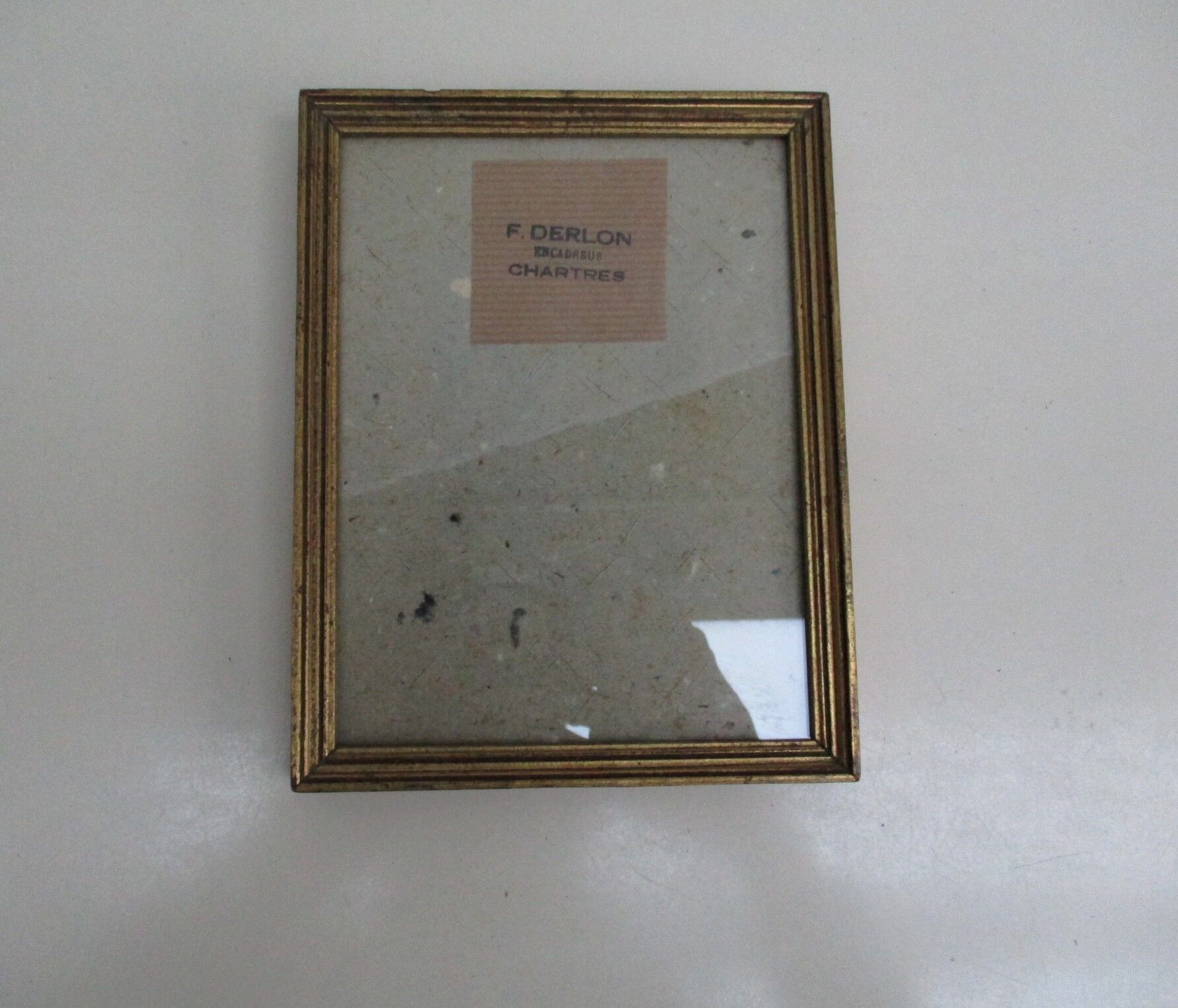 Old gilded wood frame -Foliage 127 x 166 mm