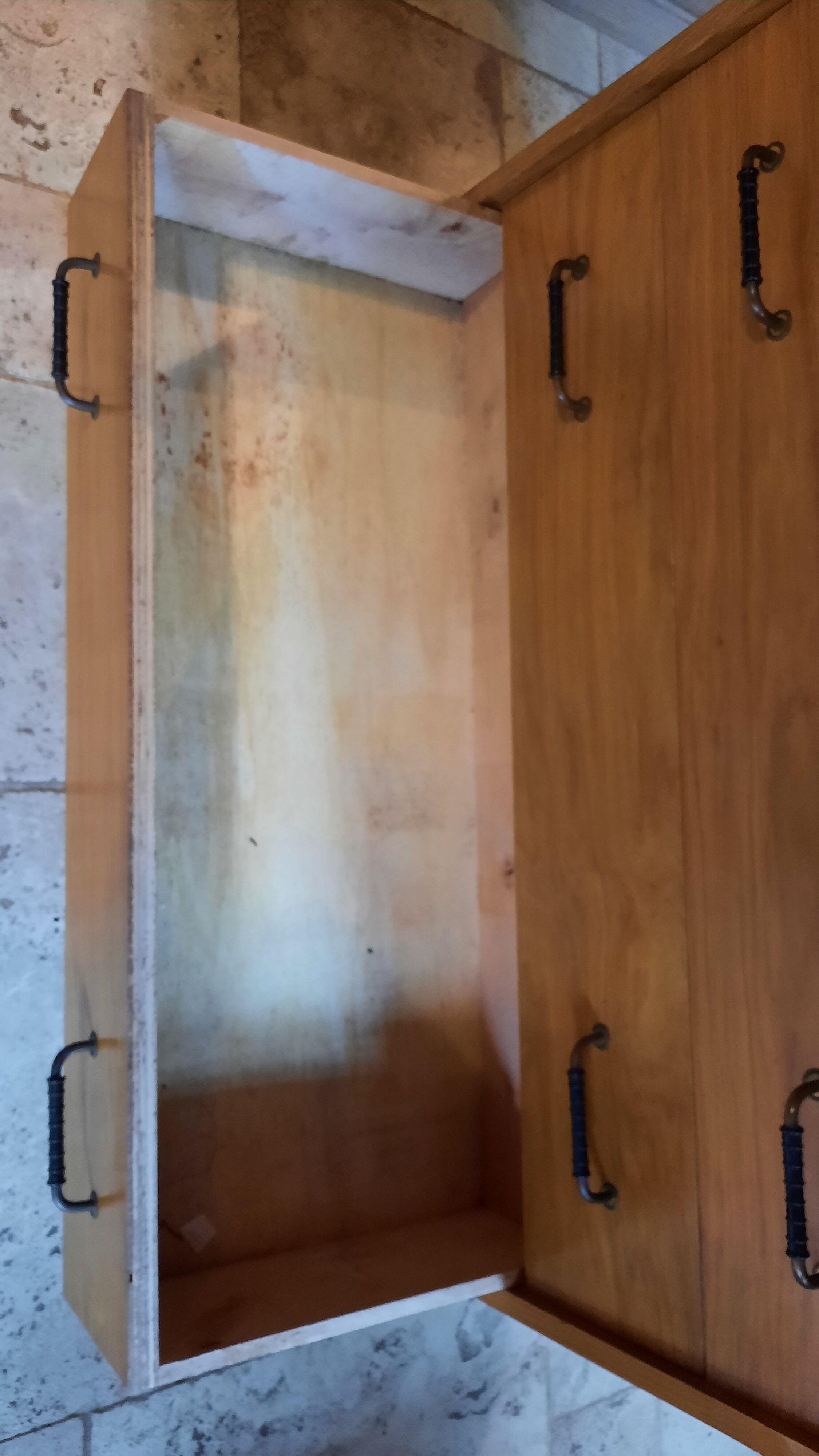 Compass foot dresser