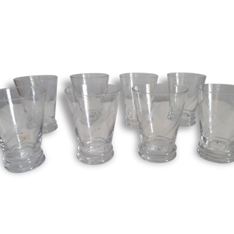 8 petits verres anciens ciselé ,art deco