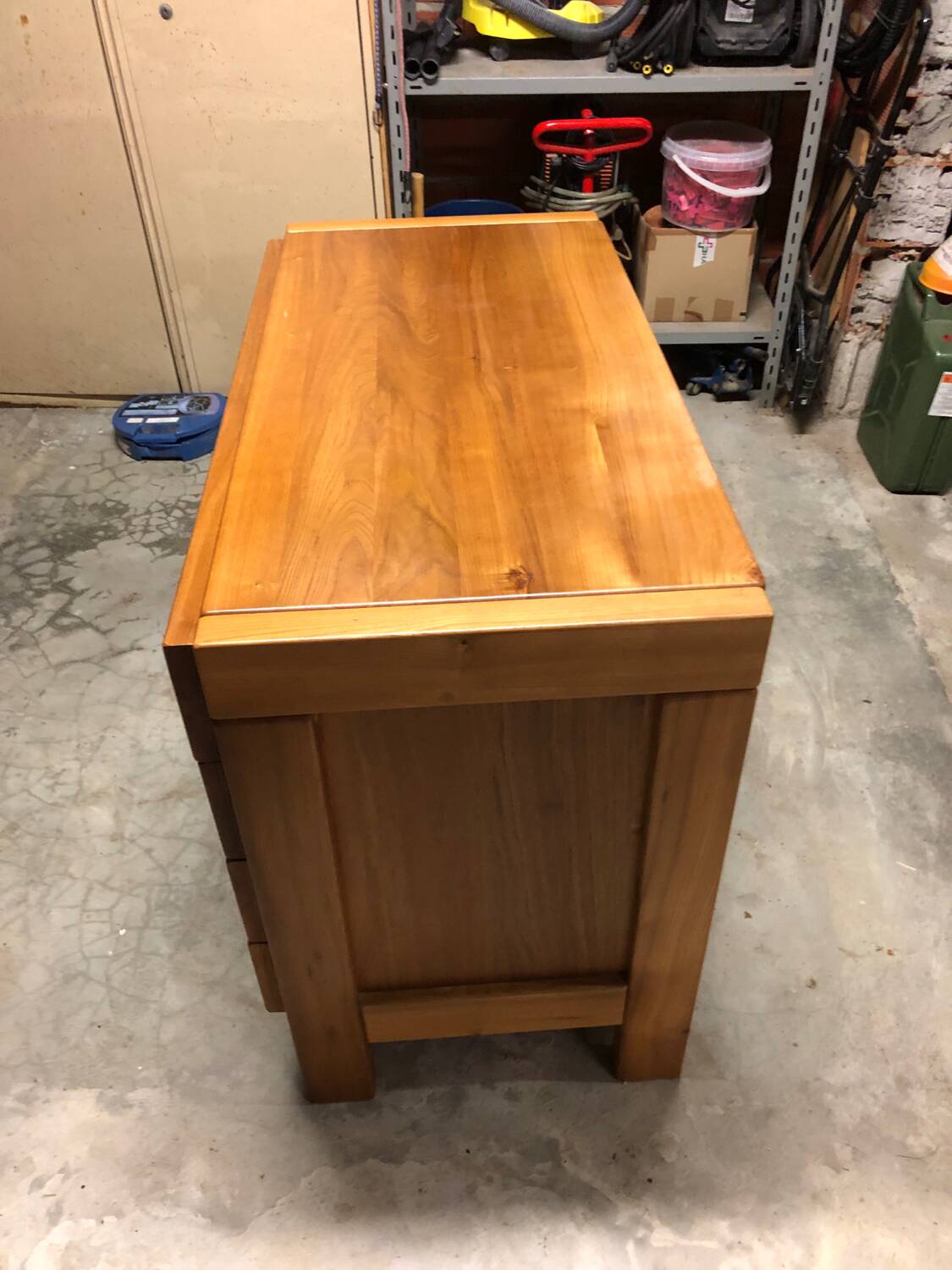 Vintage elm chest of drawers from Maison Regain