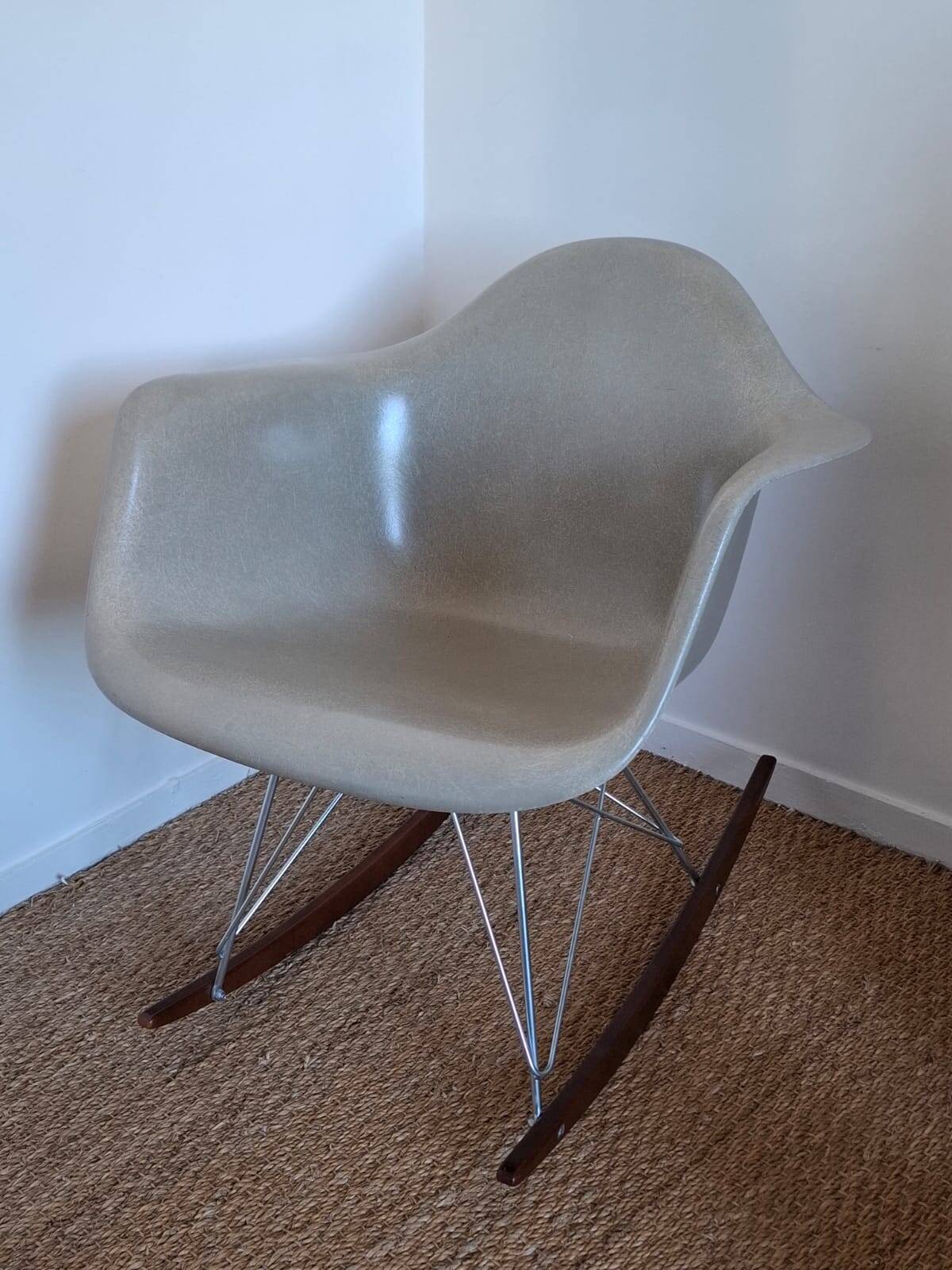 RAR armchair
