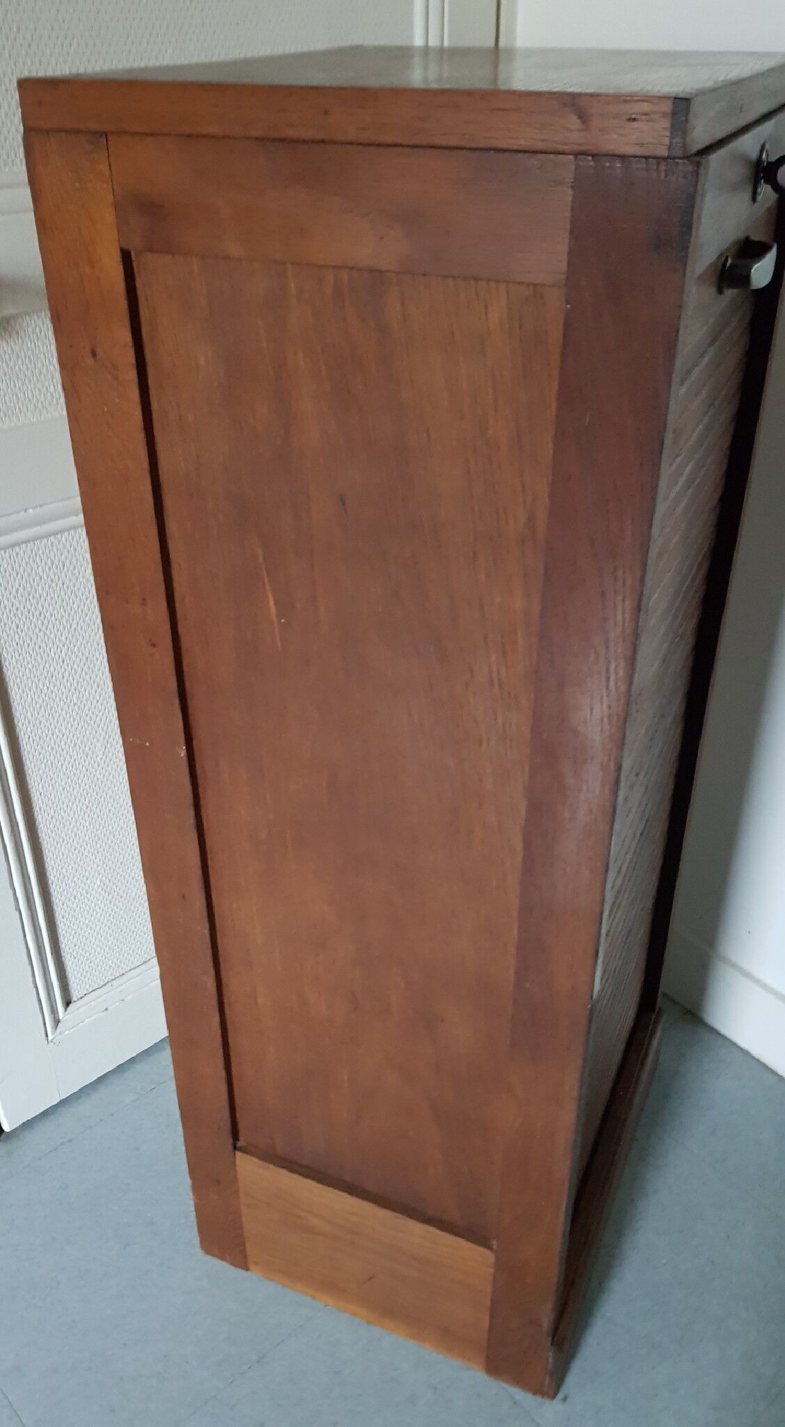 Old curtain binder