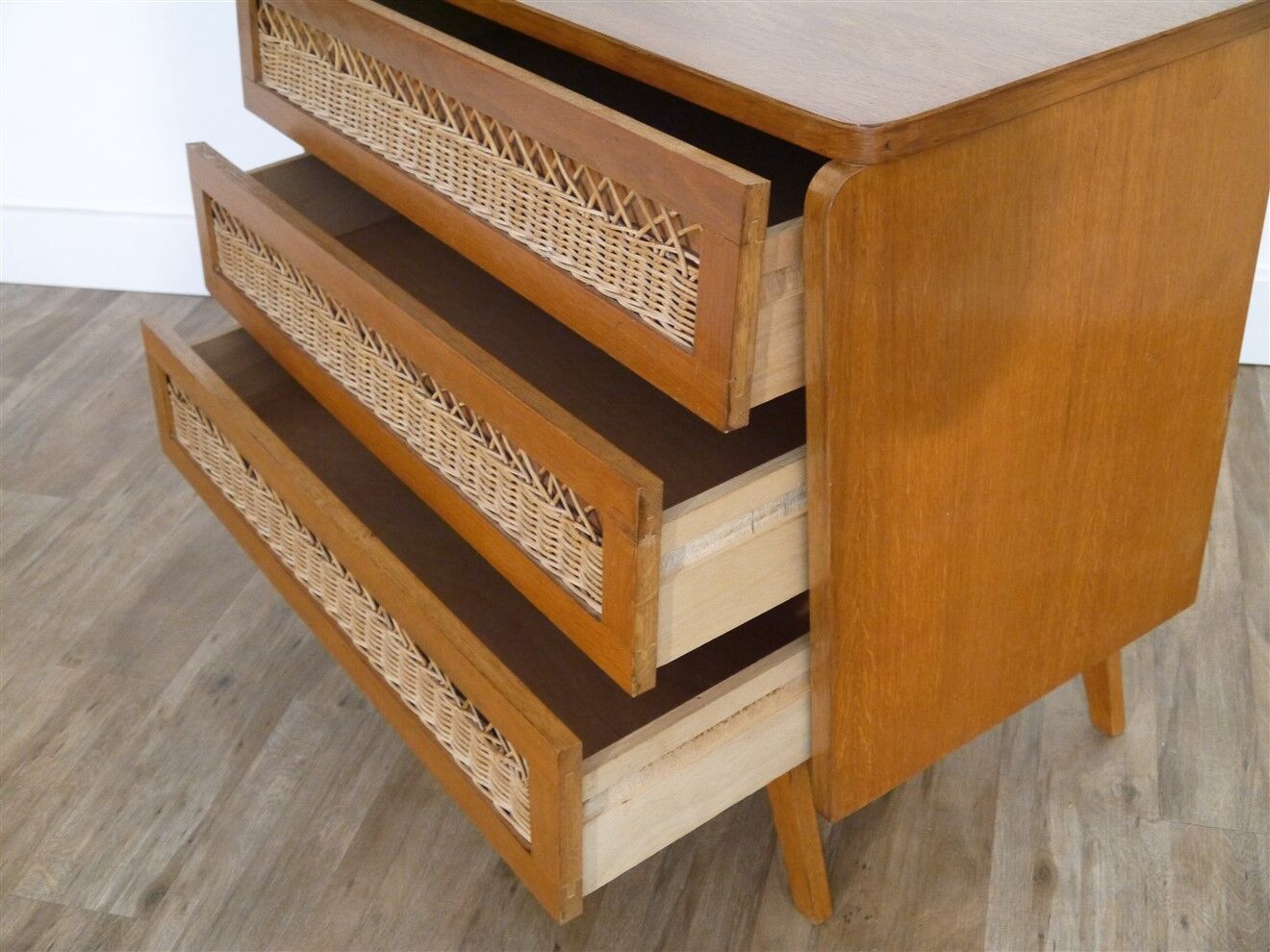 Vintage chest of drawers in wood and rattan 1950