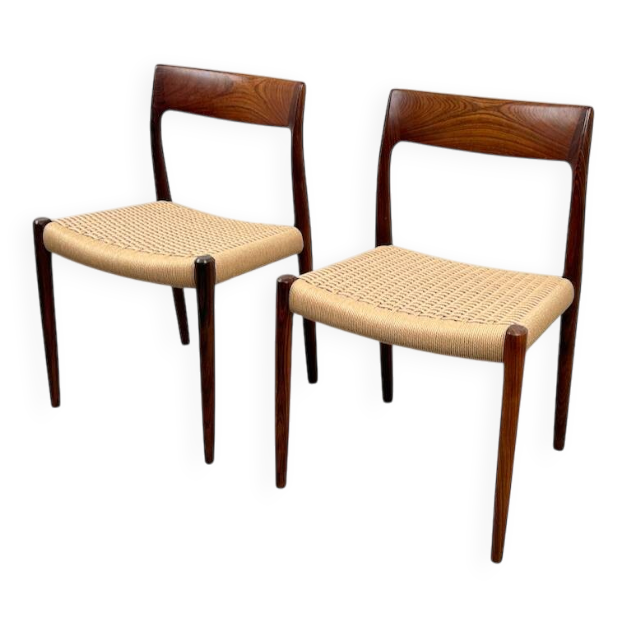 Ensemble de 2 chaises modèle 77 en palissandre et corde à papier par Niels O. Møller