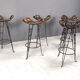 Ensemble de 6 tabourets de bar brutalistes, en fer forgé, années 1960.