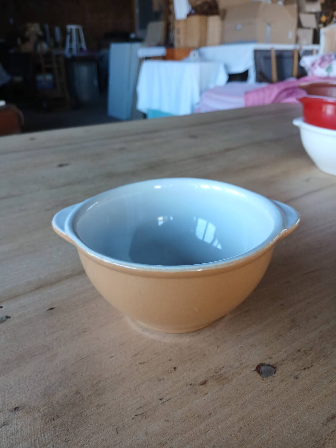 5 old Émile Henry bowls