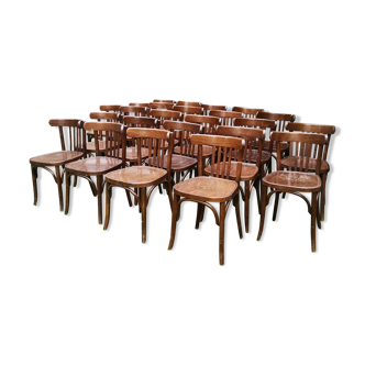 Lot of 24 bistro chairs