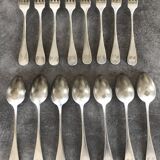 Lot de 15 anciens couverts en métal argenté monogrammé, orfèvrerie christofle