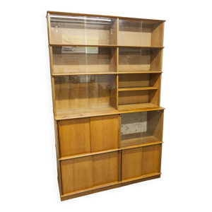 Bibliothèque vitrine